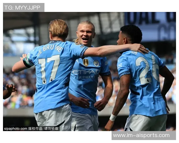 曼城官推发布海报热身摩纳哥比赛萨维尼奥独自亮相引关注